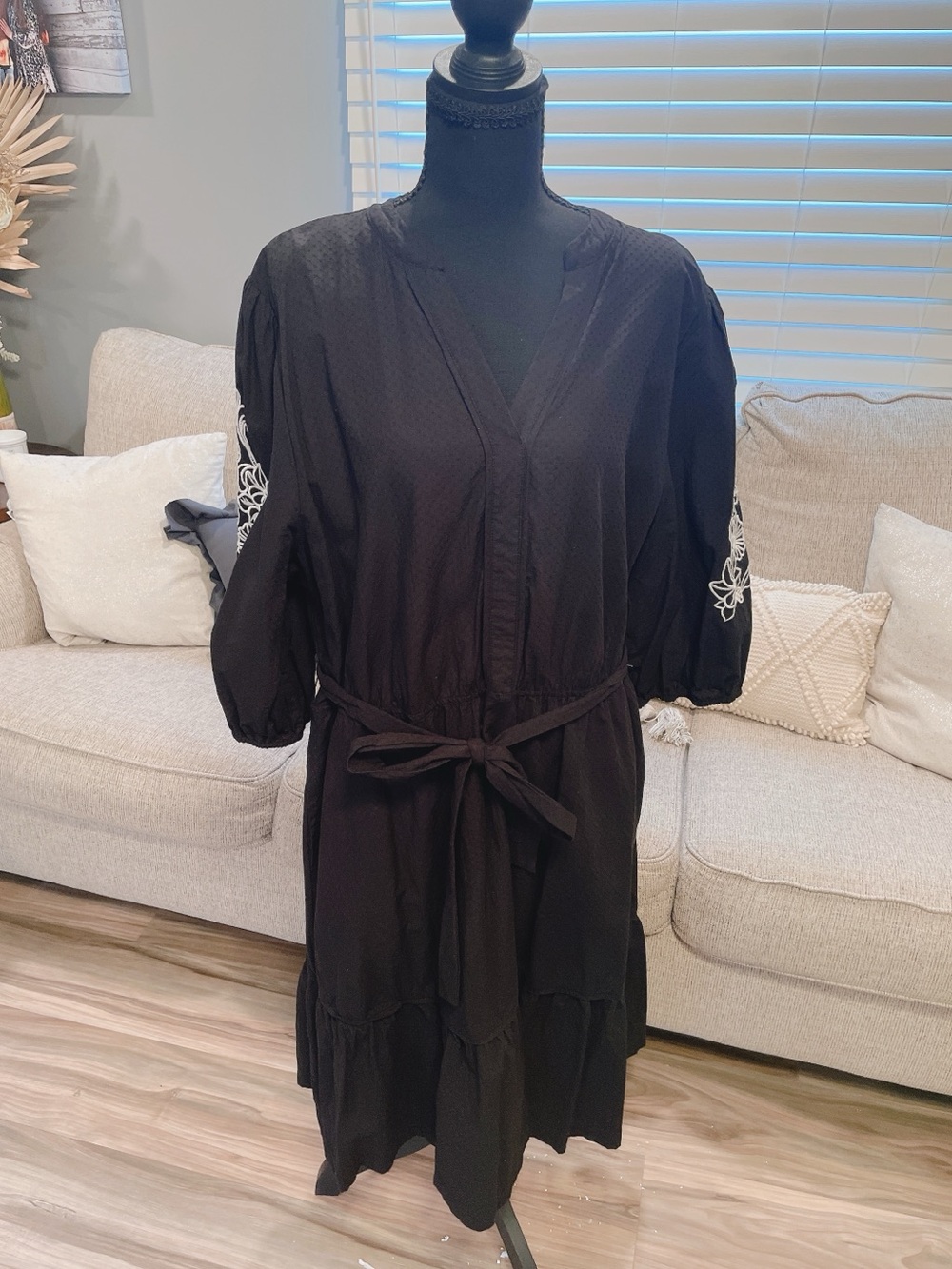 Draper James Black Midi Dress With Embroidery Size XXL